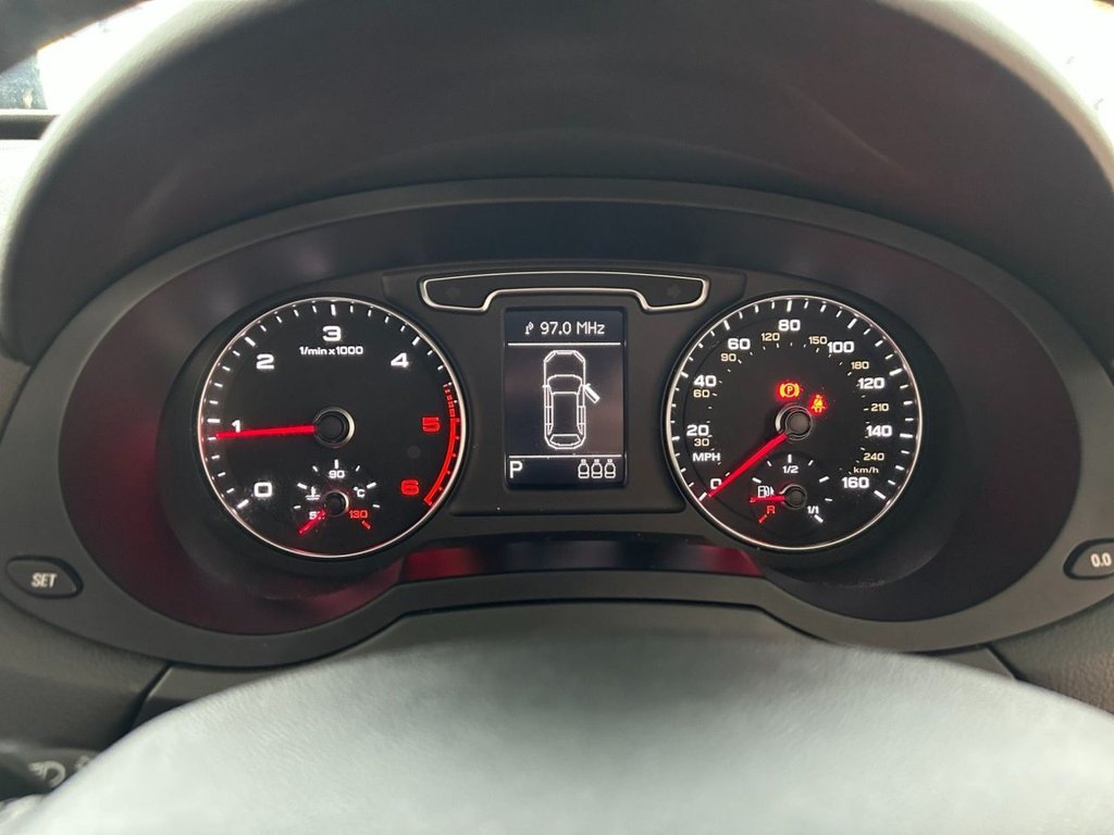 Used Audi Q3 2013 for sale - 78096990: Photo 33