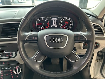 Used Audi Q3 2013 for sale - 78096990: Photo