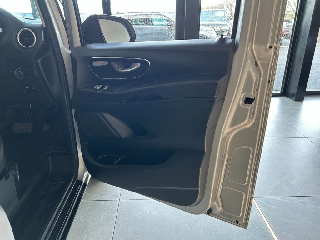 Used Mercedes-Benz Vito 2017 for sale - 77879626: Photo 22