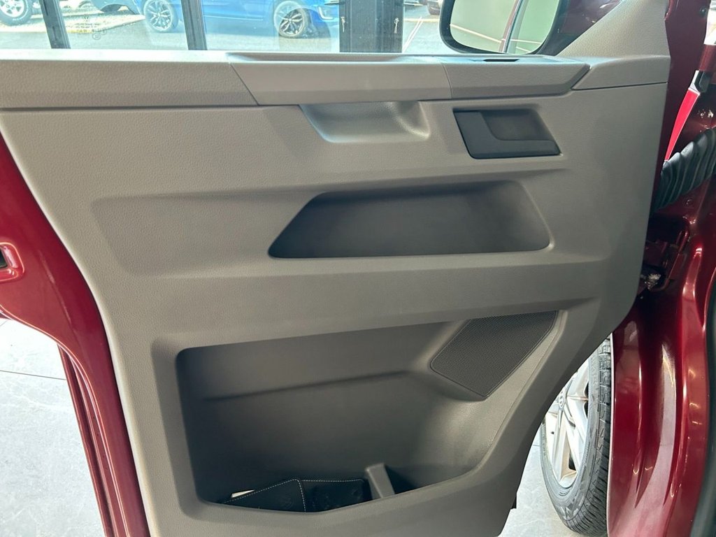 Used Volkswagen Transporter 2021 for sale - 77748244: Photo 46