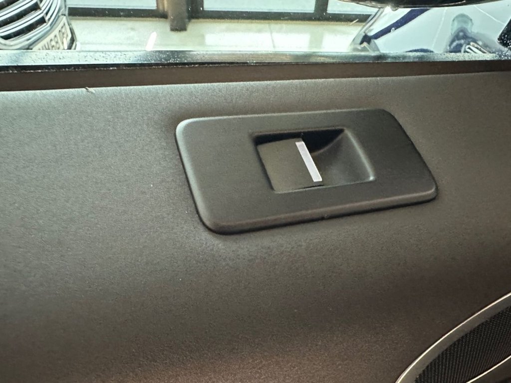 Used Land Rover Discovery 2018 for sale - 76711620: Photo 48