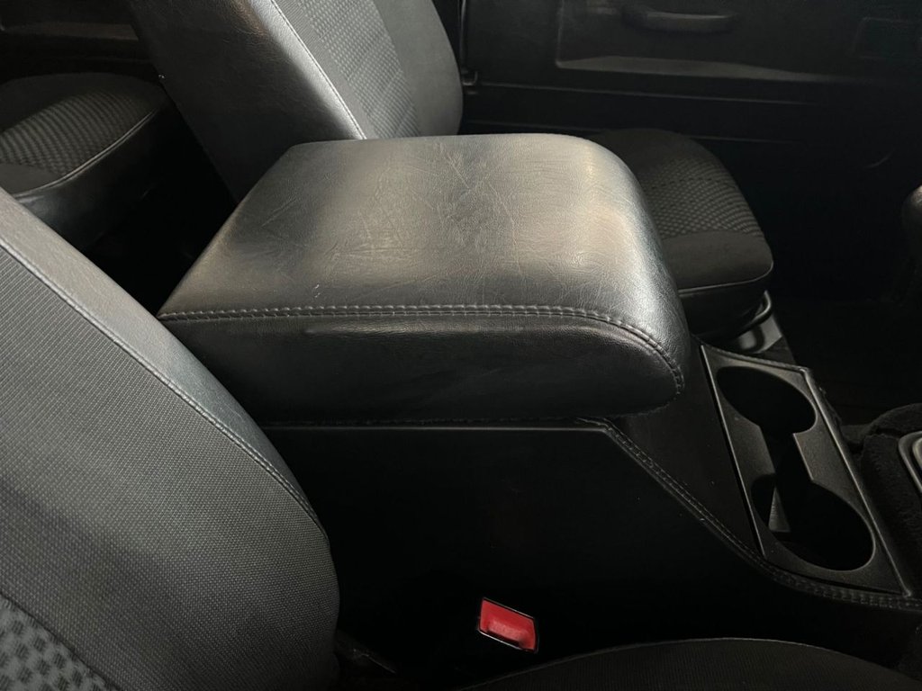 Used Land Rover Defender 2011 for sale - 77421906: Photo 39