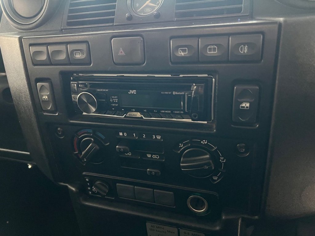 Used Land Rover Defender 2011 for sale - 77421906: Photo 44