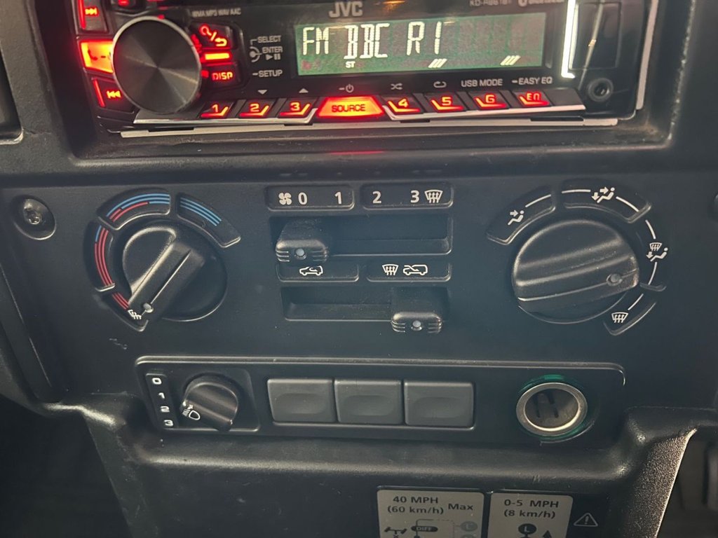 Used Land Rover Defender 2011 for sale - 77421906: Photo 46