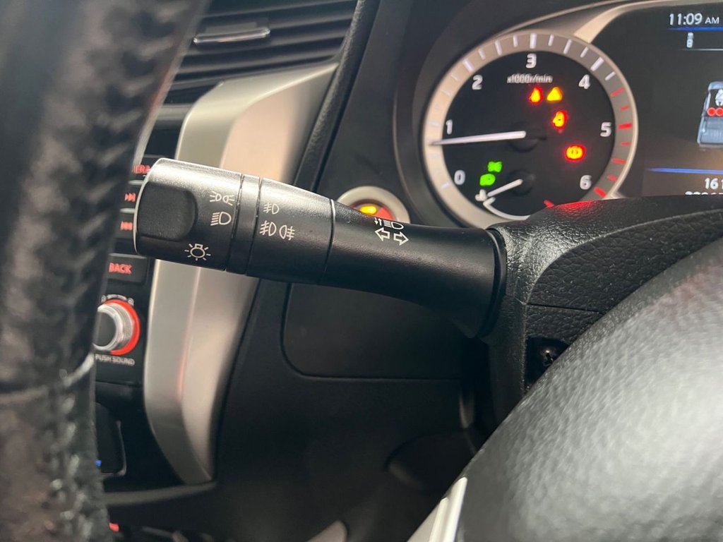 Used Nissan Navara 2019 for sale - 77571509: Photo 33