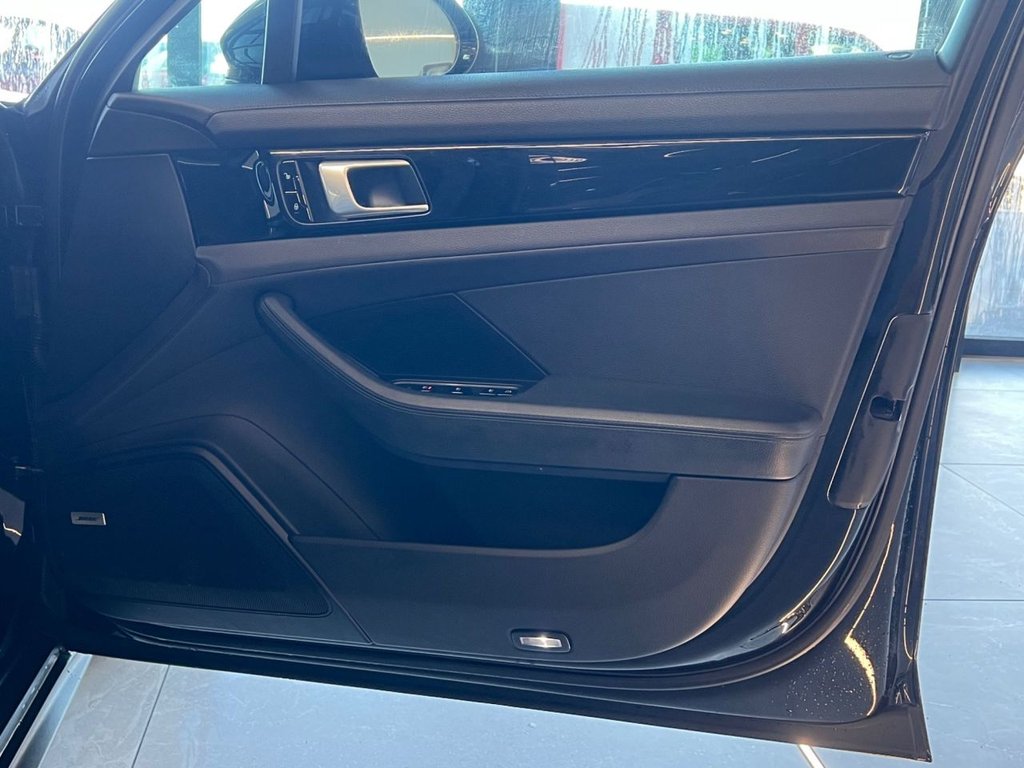 Used Porsche Panamera 2018 for sale - 76751305: Photo 25