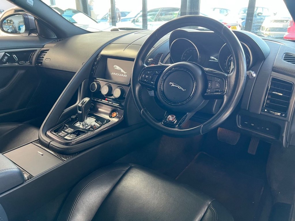 Used Jaguar F-Type 2016 for sale - 77227290: Photo 4