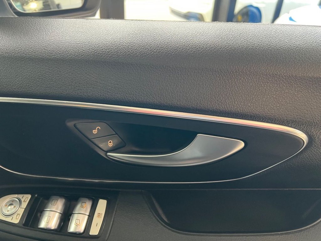 Used Mercedes-Benz Vito 2015 for sale - 77609135: Photo 23