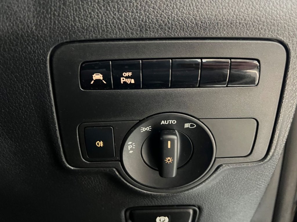 Used Mercedes-Benz Vito 2015 for sale - 77609135: Photo 37