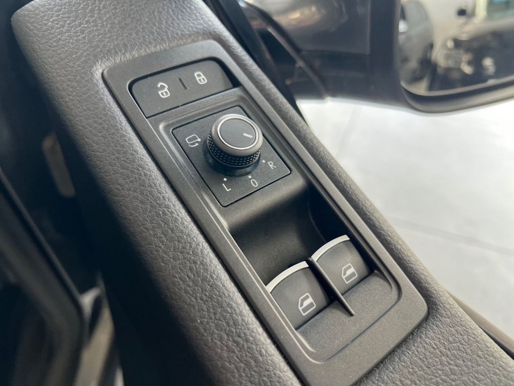 Used Volkswagen Caravelle 2017 for sale - 76386025: Photo 34