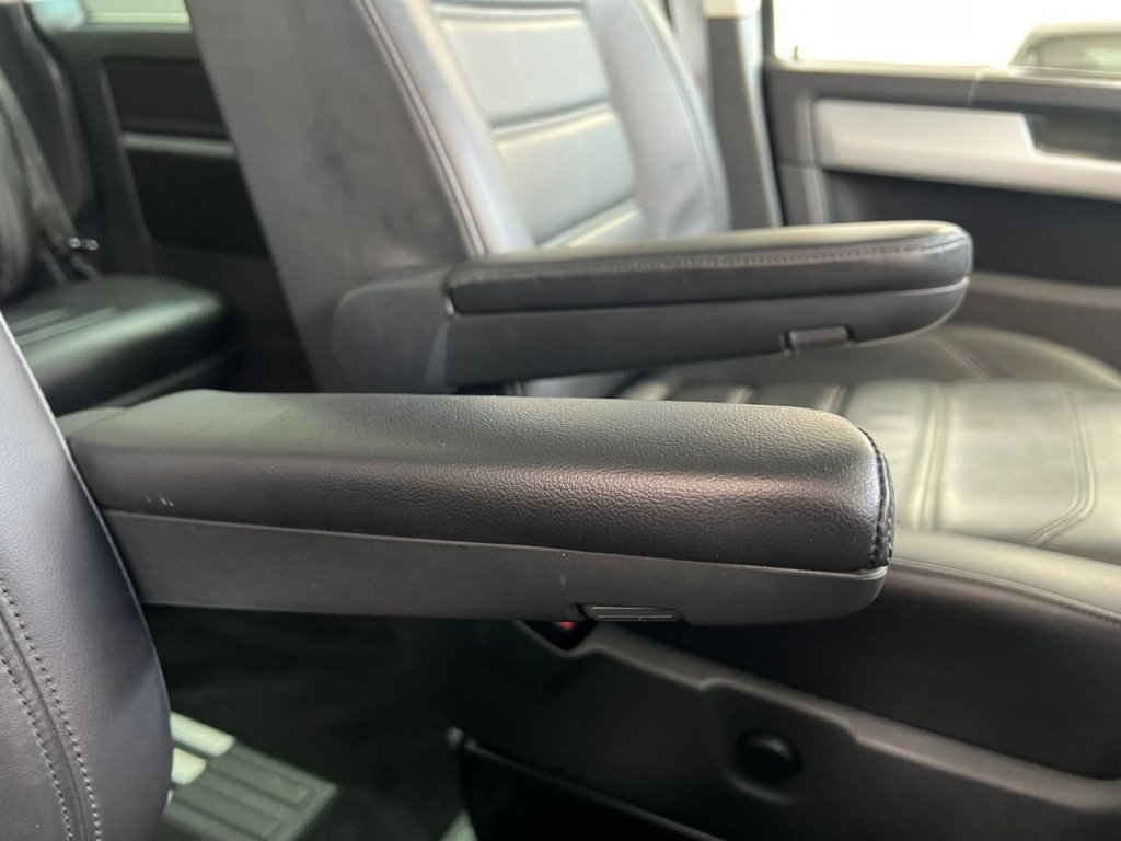 Used Volkswagen Caravelle 2017 for sale - 76386025: Photo 42