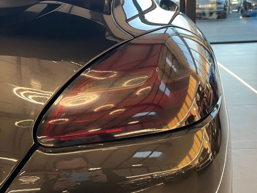 Used Porsche Panamera 2010 for sale - 77384068: Photo 25