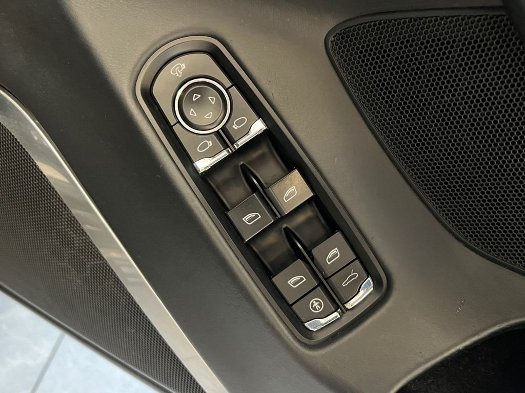 Used Porsche Panamera 2010 for sale - 77384068: Photo 32