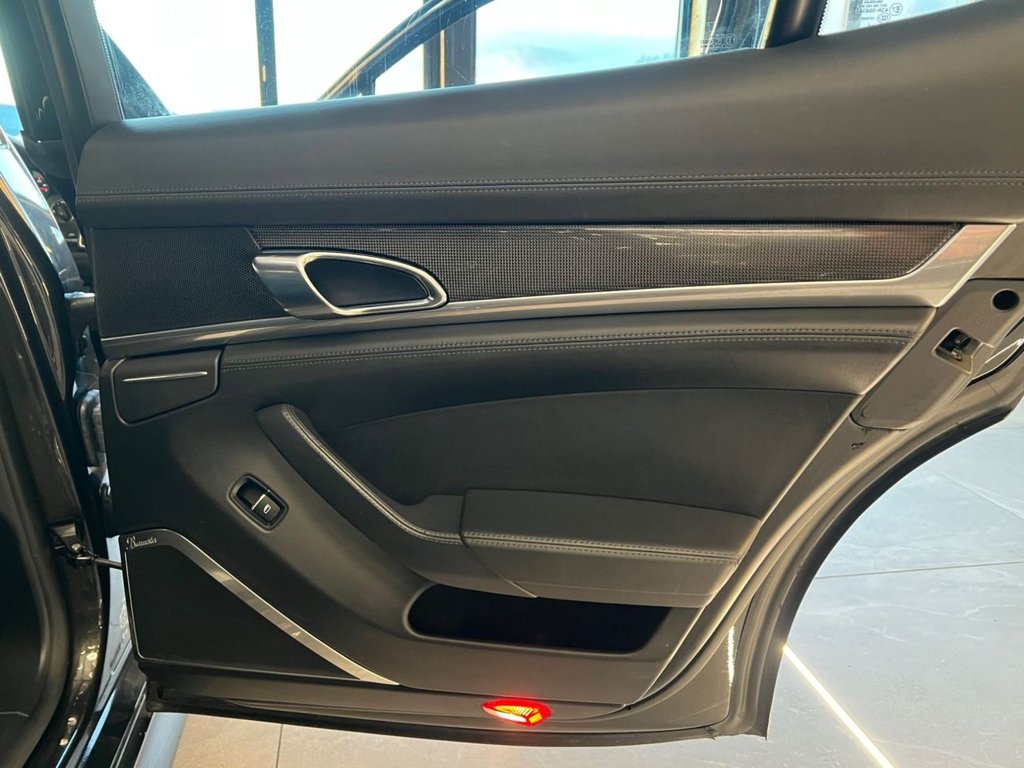 Used Porsche Panamera 2010 for sale - 77384068: Photo 43