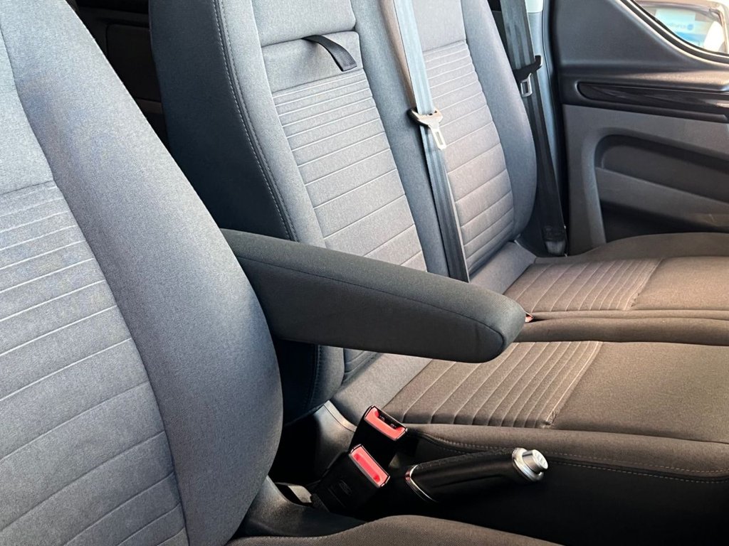 Used Ford Tourneo Custom 2020 for sale - 76604994: Photo 30