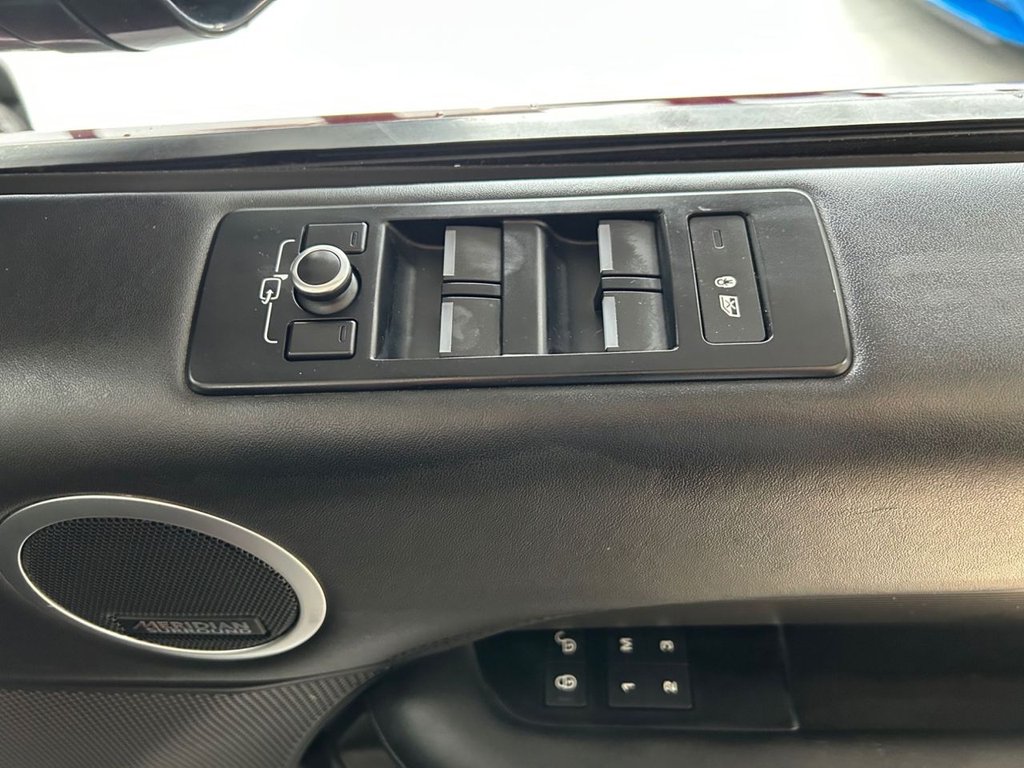 Used Land Rover Discovery 2017 for sale - 77608646: Photo 26