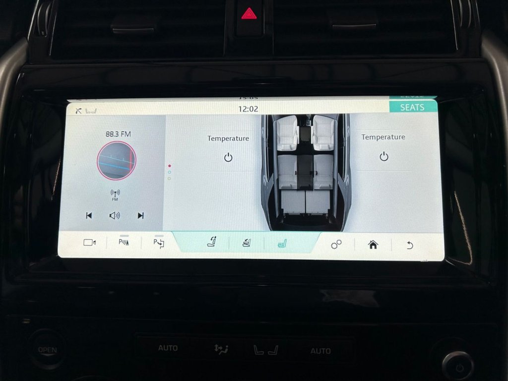 Used Land Rover Discovery 2017 for sale - 77608646: Photo 42