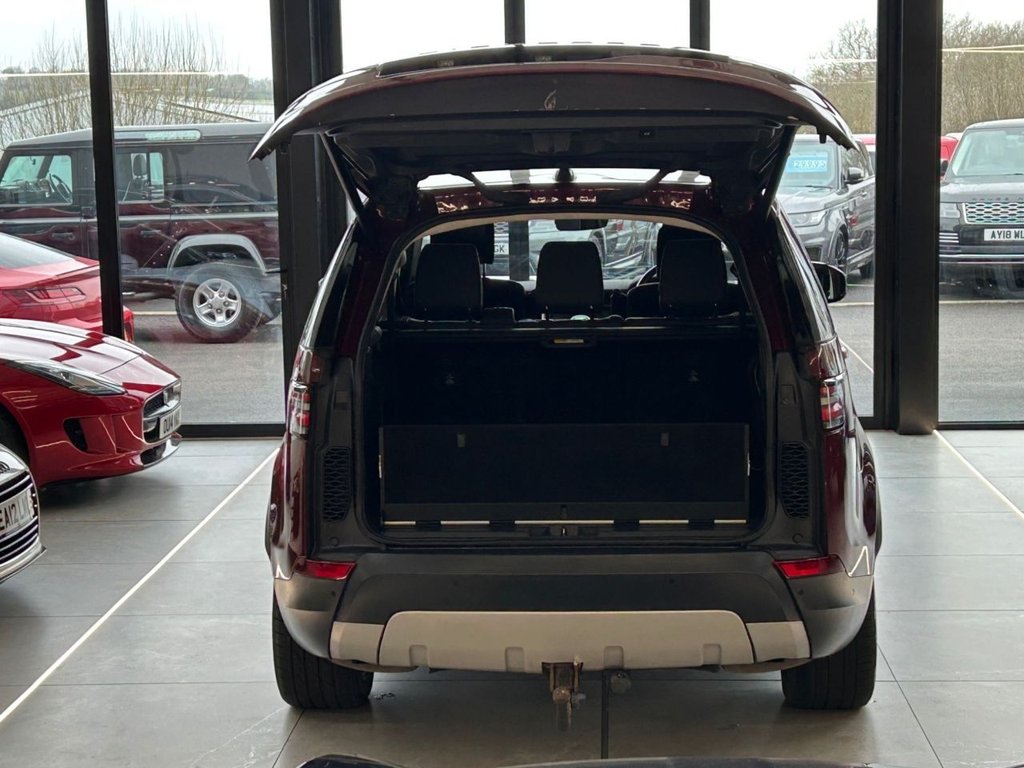 Used Land Rover Discovery 2017 for sale - 77608646: Photo 5