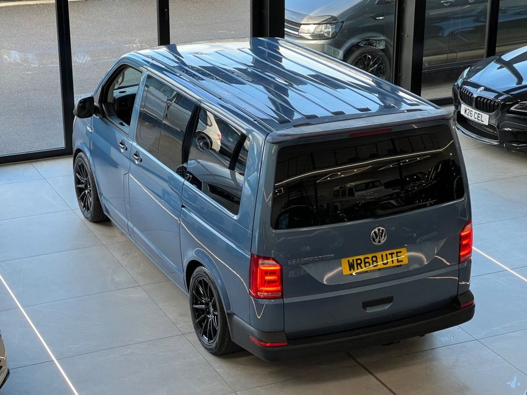 Used Volkswagen Transporter Shuttle 2018 for sale - 77133238: Photo 18