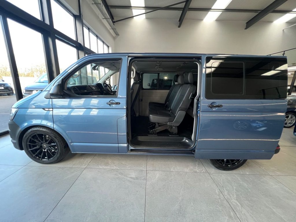 Used Volkswagen Transporter Shuttle 2018 for sale - 77133238: Photo 21