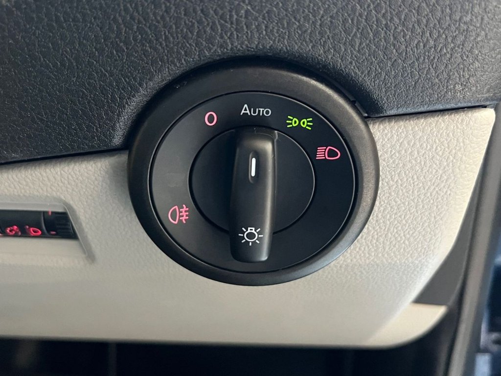 Used Volkswagen Transporter Shuttle 2018 for sale - 77133238: Photo 31