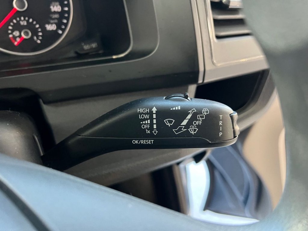 Used Volkswagen Transporter Shuttle 2018 for sale - 77133238: Photo 34