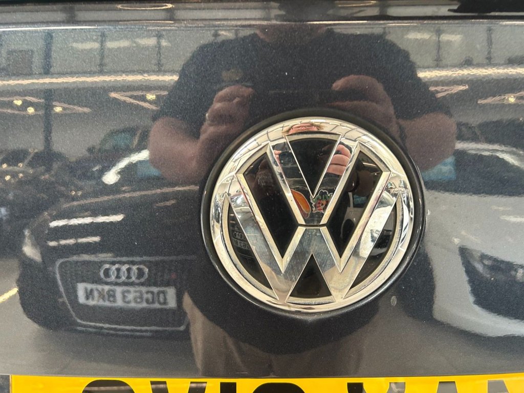 Used Volkswagen Transporter Shuttle 2016 for sale - 77990959: Photo 15