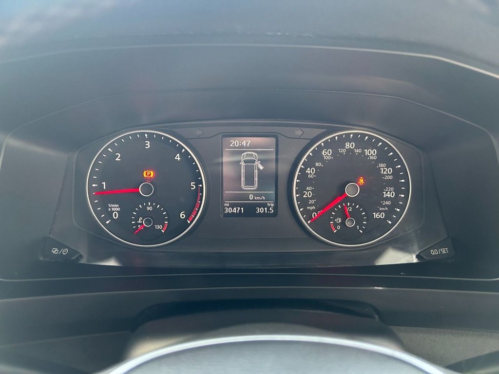 Used Volkswagen Transporter Shuttle 2016 for sale - 77990959: Photo 3