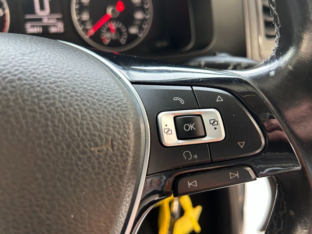 Used Volkswagen Transporter Shuttle 2016 for sale - 77990959: Photo 32