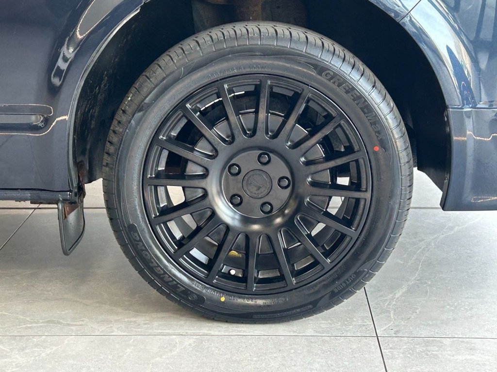 Used Volkswagen Transporter Shuttle 2016 for sale - 77990959: Photo 9