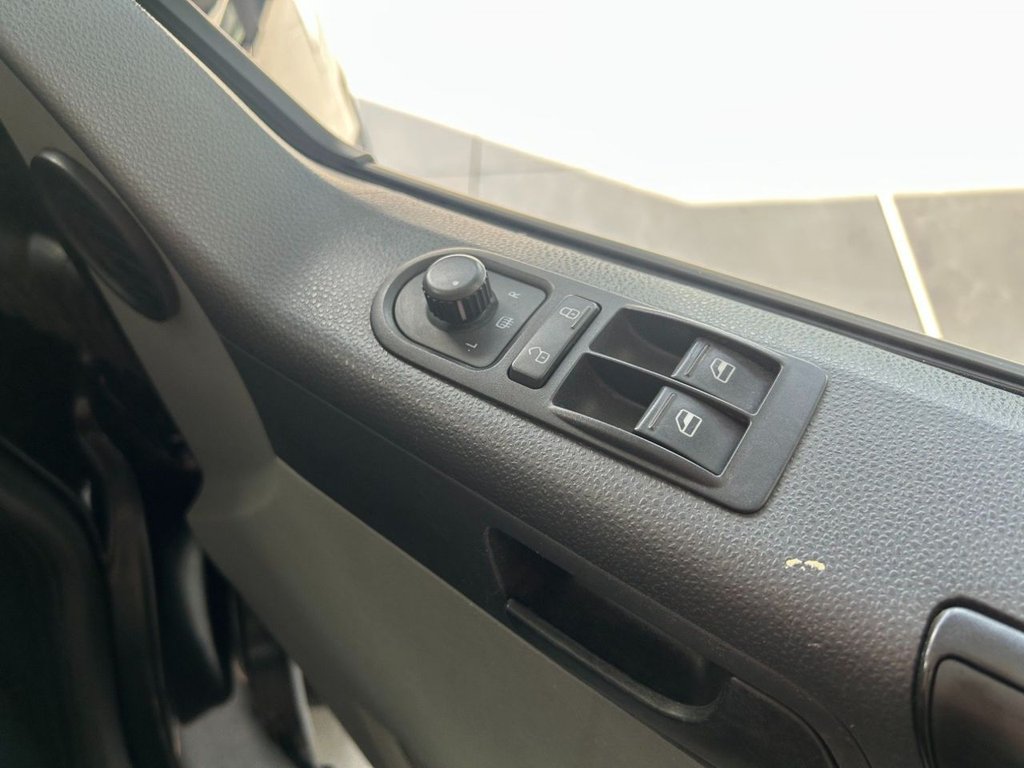 Used Volkswagen Transporter 2013 for sale - 78199956: Photo 43