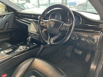 Used Maserati Quattroporte 2016 for sale - 79563020: Photo