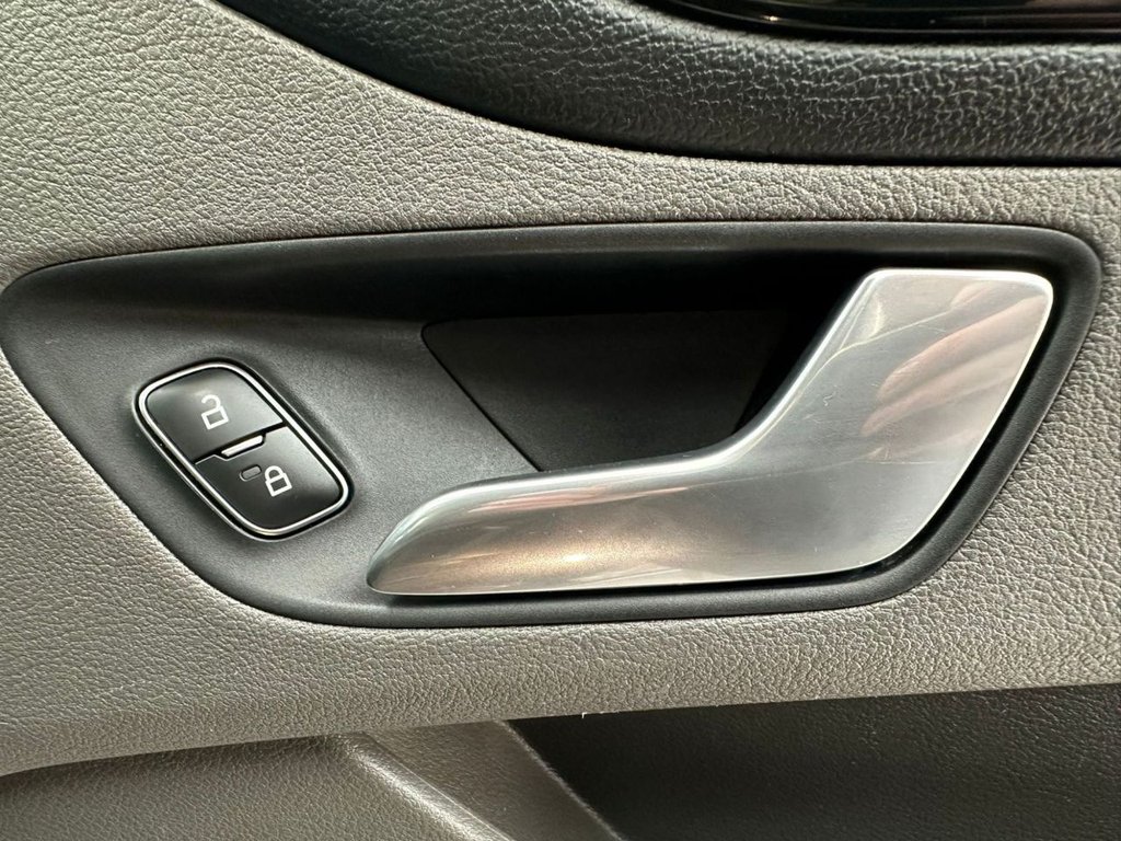 Used Ford Tourneo Custom 2020 for sale - 76604732: Photo 24