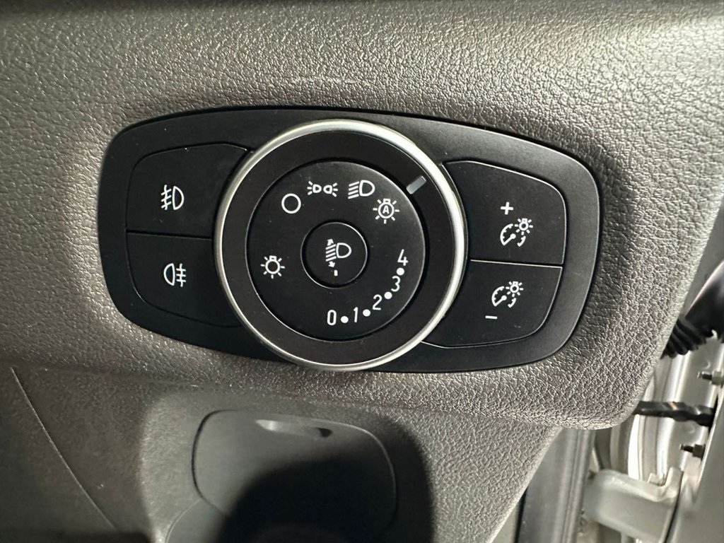 Used Ford Tourneo Custom 2020 for sale - 76604732: Photo 26