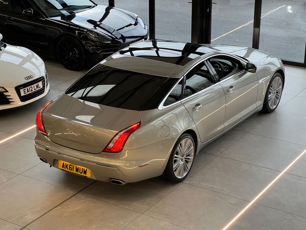 Used Jaguar XJ 2011 for sale - 77302844: Photo 13
