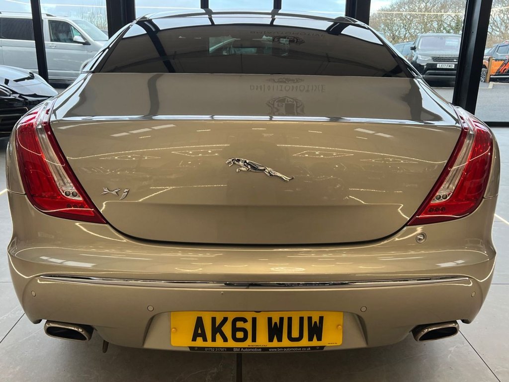 Used Jaguar XJ 2011 for sale - 77302844: Photo 14