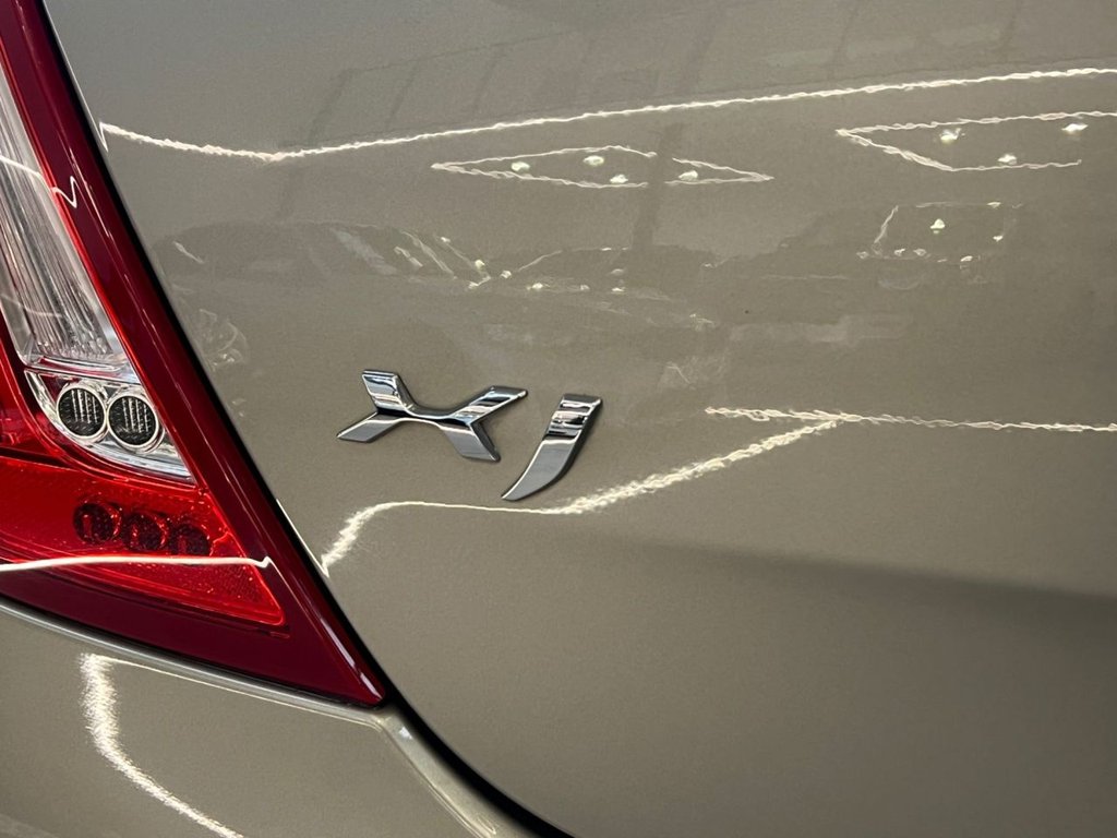 Used Jaguar XJ 2011 for sale - 77302844: Photo 15