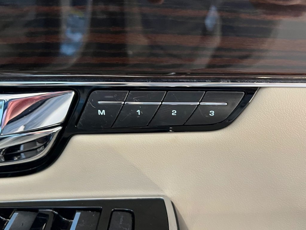 Used Jaguar XJ 2011 for sale - 77302844: Photo 29