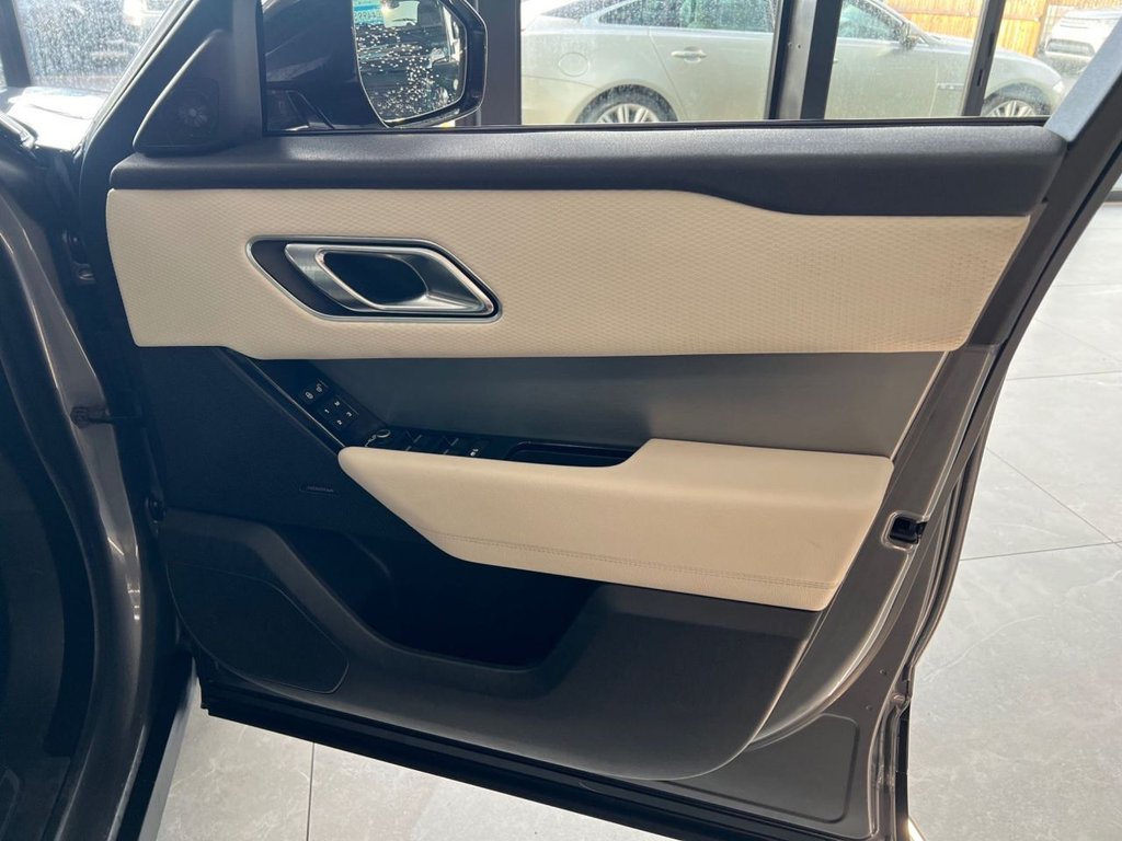 Used Land Rover Range Rover Velar 2017 for sale - 77287830: Photo 26