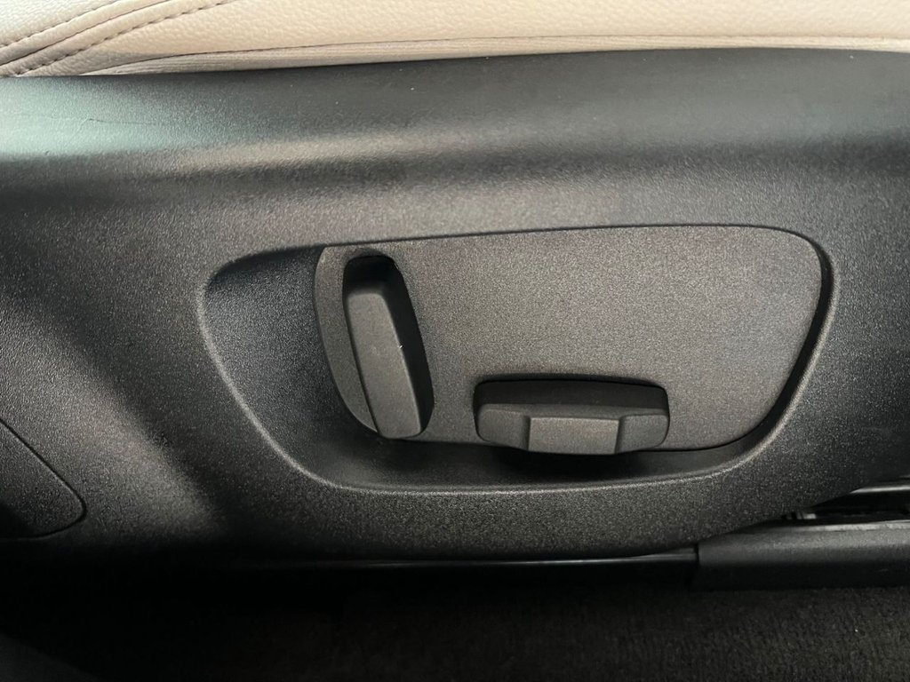 Used Land Rover Range Rover Velar 2017 for sale - 77287830: Photo 31