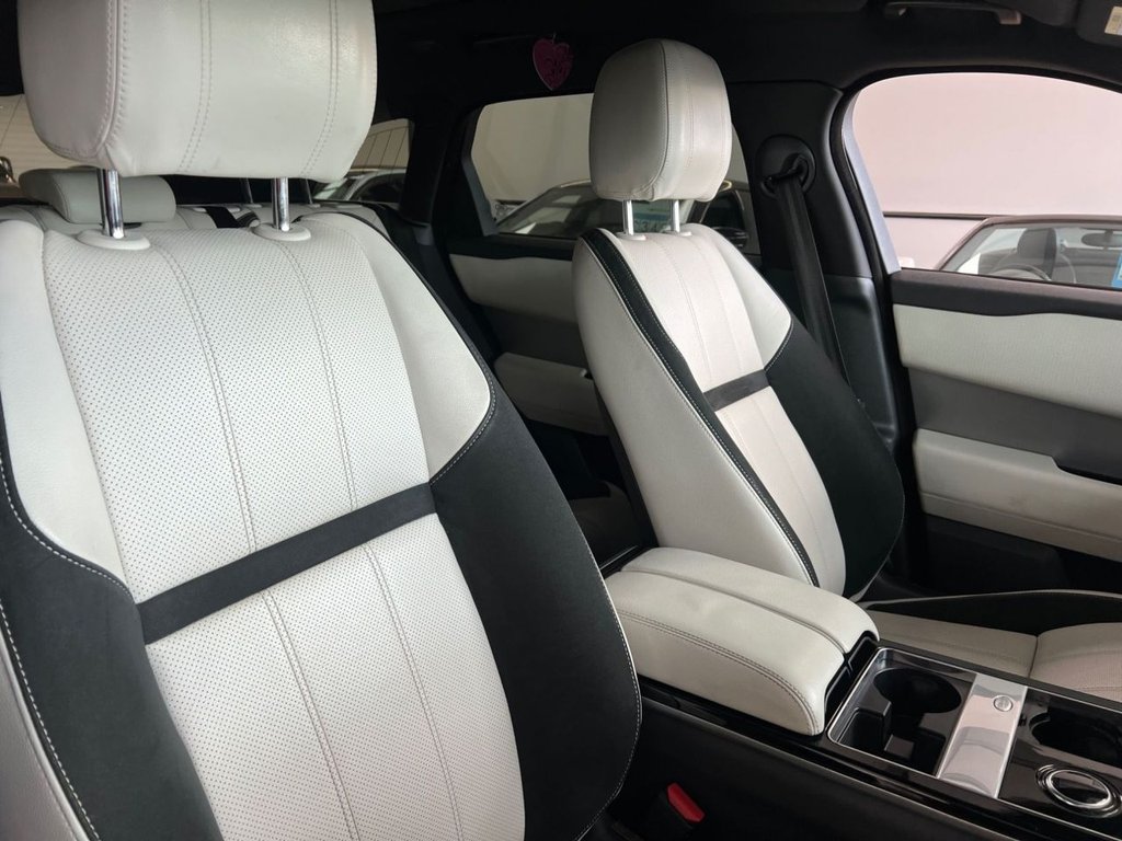 Used Land Rover Range Rover Velar 2017 for sale - 77287830: Photo 32