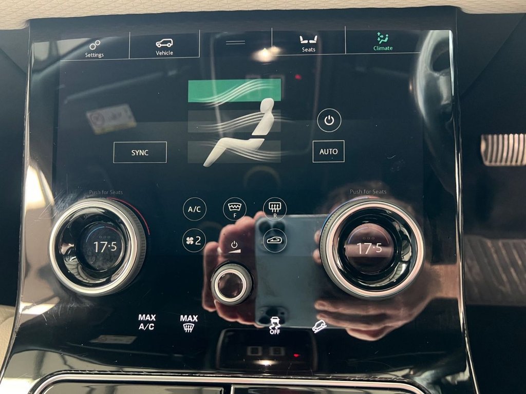 Used Land Rover Range Rover Velar 2017 for sale - 77287830: Photo 39