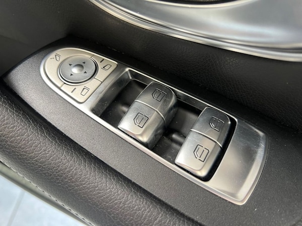 Used Mercedes-Benz E-Class 2018 for sale - 75384301: Photo 36