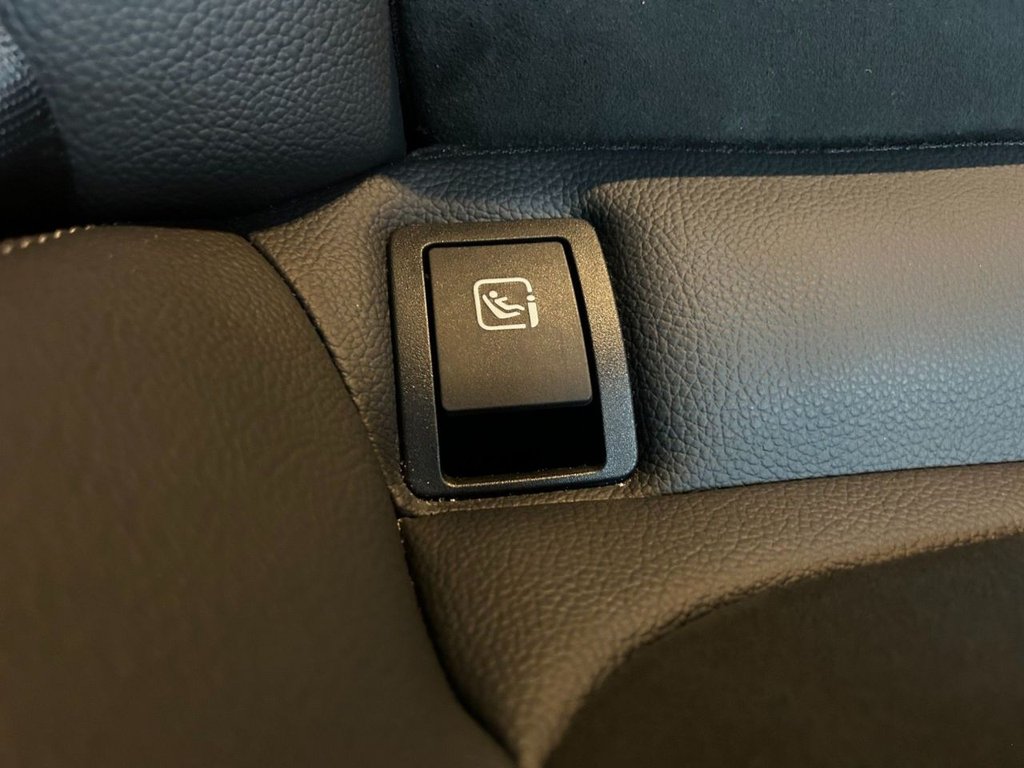 Used Mercedes-Benz C Class 2019 for sale - 78097004: Photo 32