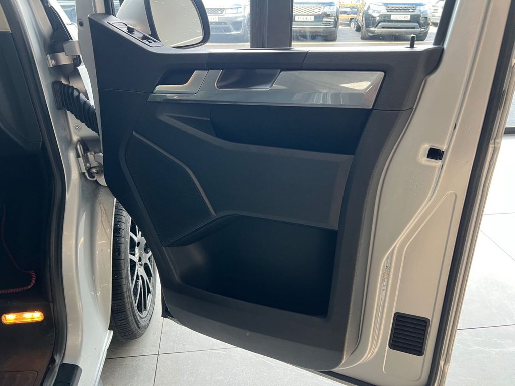 Used Volkswagen Transporter 2019 for sale - 77369030: Photo 24