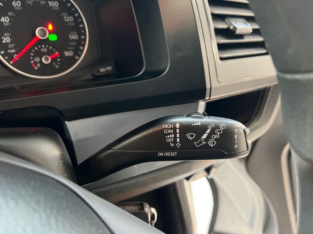 Used Volkswagen Transporter 2019 for sale - 77369030: Photo 37