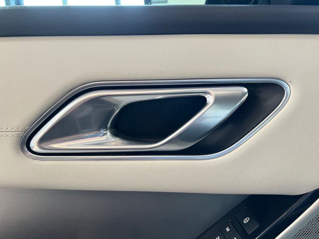 Used Land Rover Range Rover Velar 2018 for sale - 75962019: Photo 41