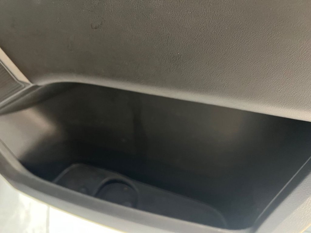 Used Volkswagen Caravelle 2016 for sale - 77421731: Photo 22