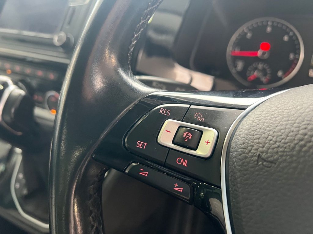 Used Volkswagen Caravelle 2016 for sale - 77421731: Photo 24