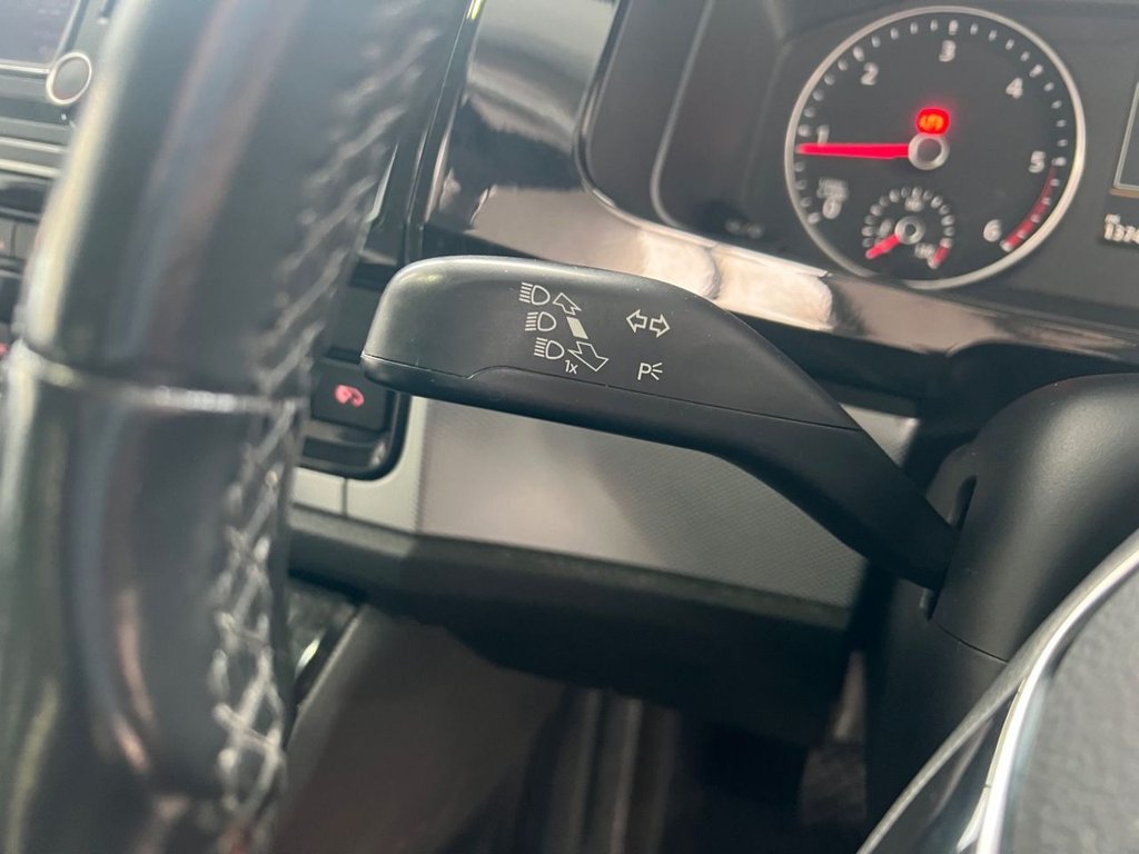 Used Volkswagen Caravelle 2016 for sale - 77421731: Photo 25